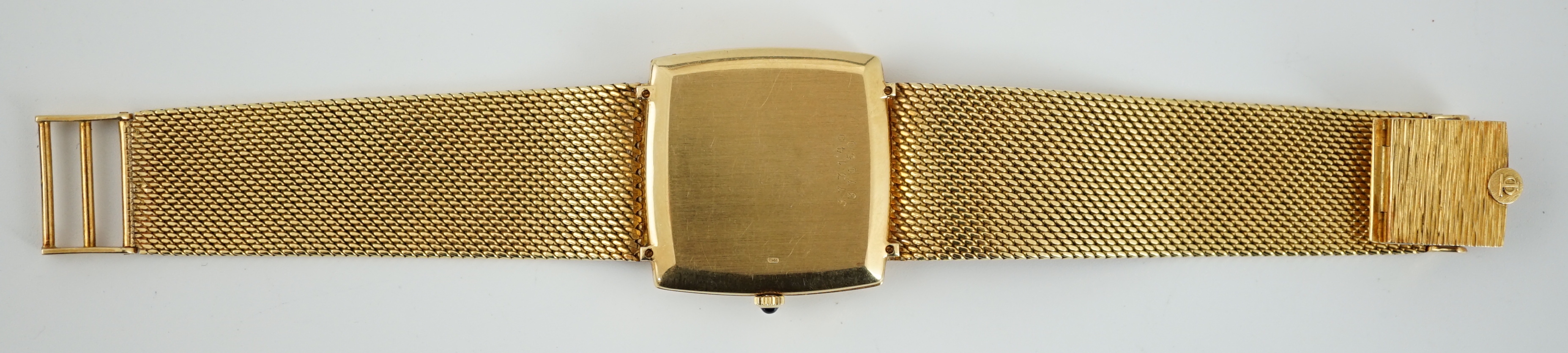 A gentleman's 1980's 18ct gold Baume & Mercier Baumatic dress wrist watch